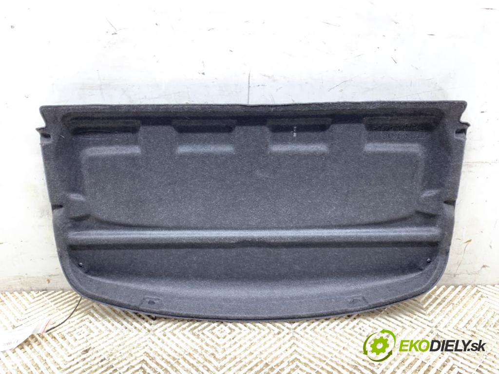 OPEL ASTRA K liftback 2016 92 kW 1.4 Turbo (68) 1399 pláto zadní část 39047416