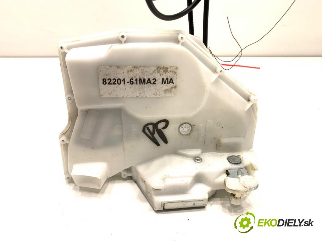 SUZUKI SX4 liftback 2021 95 kW 1.4 Hybrid (Mild Hybrid) (AKK 414) 1373 zámok dveře pravý přední část 82201-61MA2