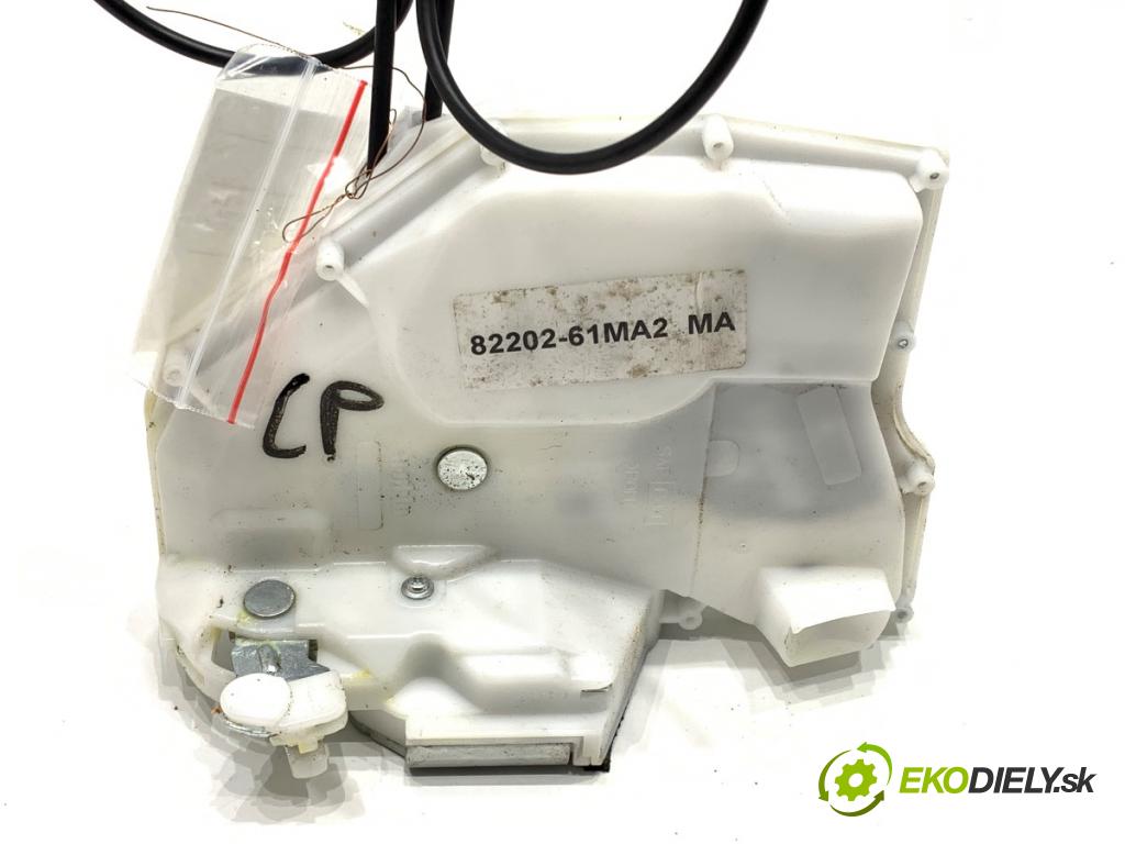 SUZUKI SX4 liftback 2021 95 kW 1.4 Hybrid (Mild Hybrid) (AKK 414) 1373 zámok dveře levý přední část 82202-61MA2
