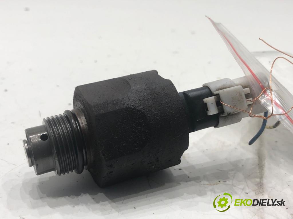 CITROEN C3 liftback 2004 50 kW 1.4 HDi 1398 Regulátor tlaku paliva  (Palivový systém ostatné)