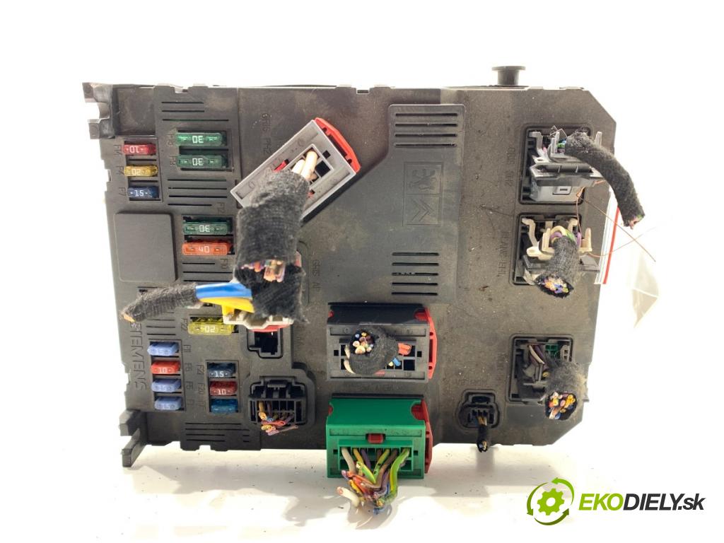 CITROEN C3 liftback 2004 50 kW 1.4 HDi 1398 modul BSI 9652474380 (Pojistková skříňka)