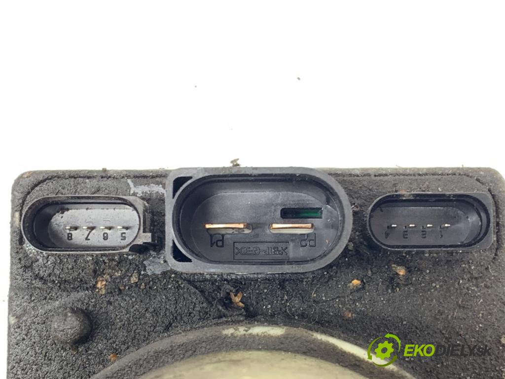 SKODA FABIA I liftback 2005 55 kW 1.4 16V 1390 pumpa servočerpadlo 6Q0423155AH (Servočerpadlo)