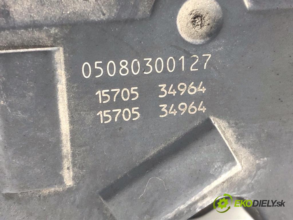 SKODA FABIA I liftback 2005 55 kW 1.4 16V 1390 škrtíci klapka 03C133062B (Škrticí klapka)