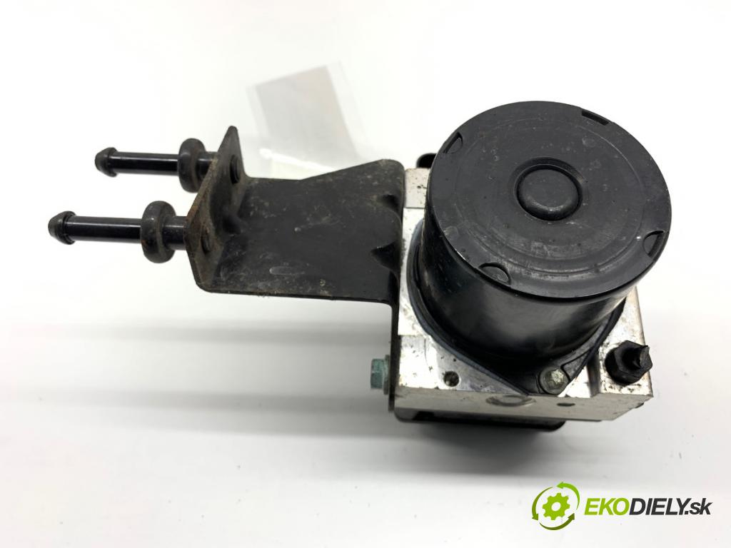 SKODA FABIA I liftback 2005 55 kW 1.4 16V 1390 Pumpa ABS 6Q0614117S (Pumpa ABS)