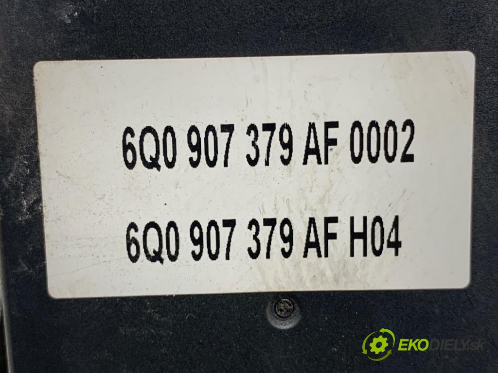 SKODA FABIA I liftback 2005 55 kW 1.4 16V 1390 Pumpa ABS 6Q0614117S (Pumpa ABS)