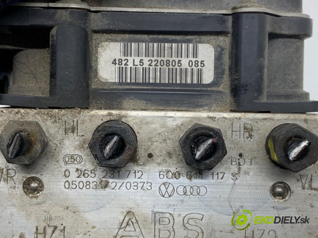 SKODA FABIA I liftback 2005 55 kW 1.4 16V 1390 Pumpa ABS 6Q0614117S (Pumpa ABS)