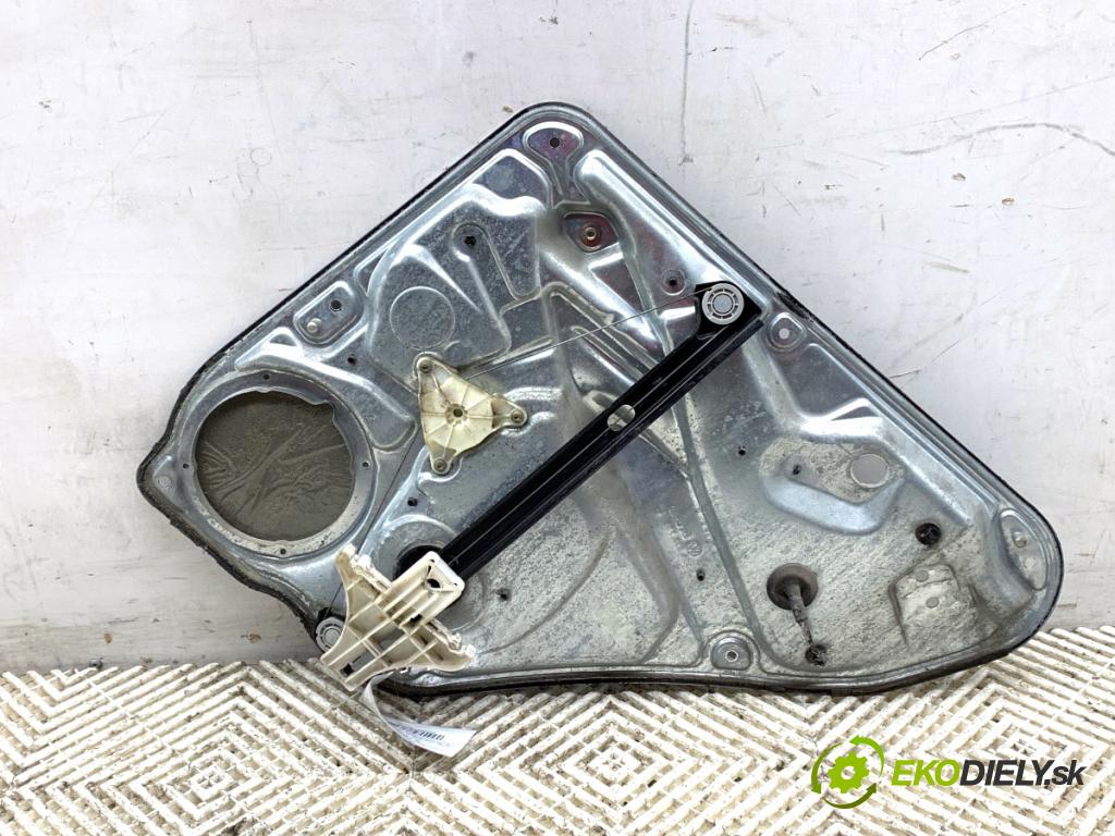 VW PASSAT B5 sedan 1997 74 kW 1.6 1595 mechanismus okna levý zadní část