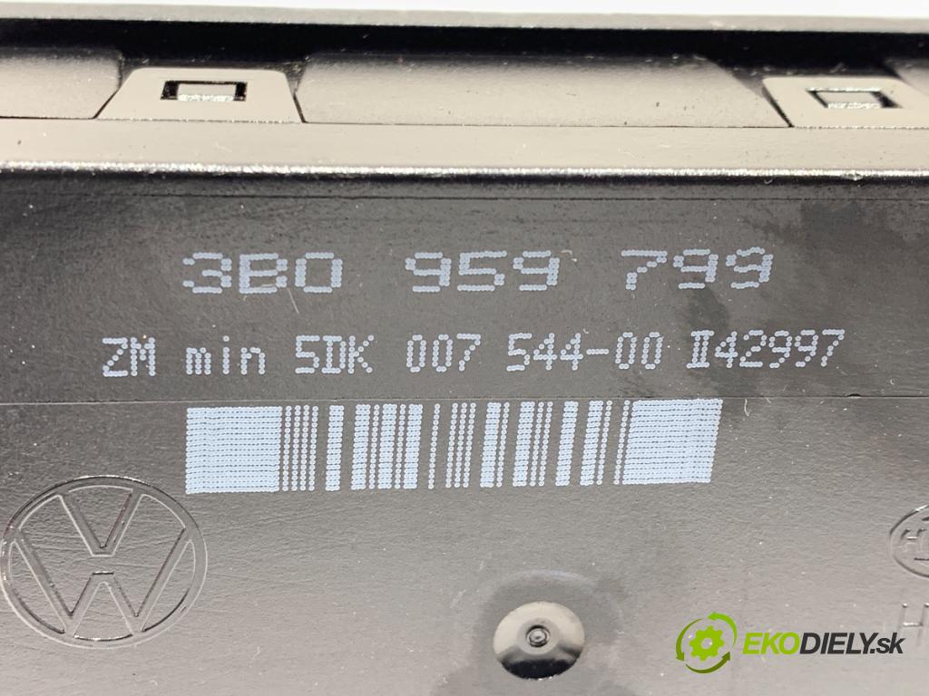 VW PASSAT B5 sedan 1997 74 kW 1.6 1595 Modul komfortu 3B0959799 (Modul komfortu)