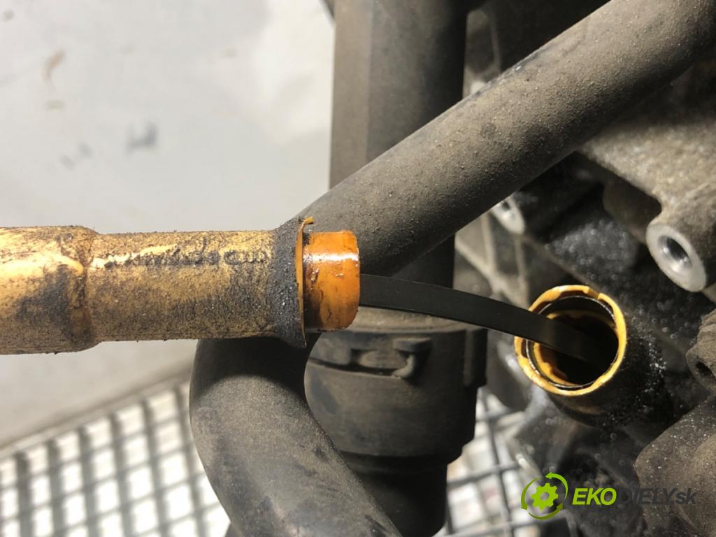 VW PASSAT B5 sedan 1997 74 kW 1.6 1595 motor AHL (Motor)