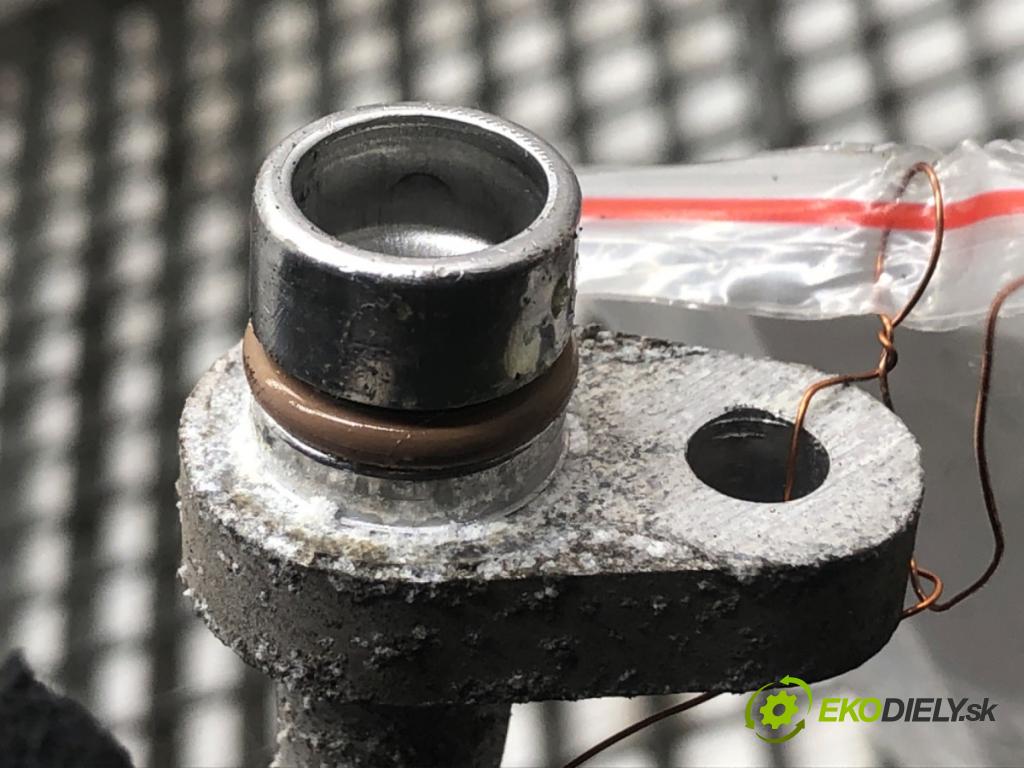 RENAULT EXPRESS Nadwozie pełne/minivan 2022 70 kW 1.5 Blue dCi 95 (F6AB) 1461 rúrka klimatizácie 924903880R (Rúrka klimatizácie)