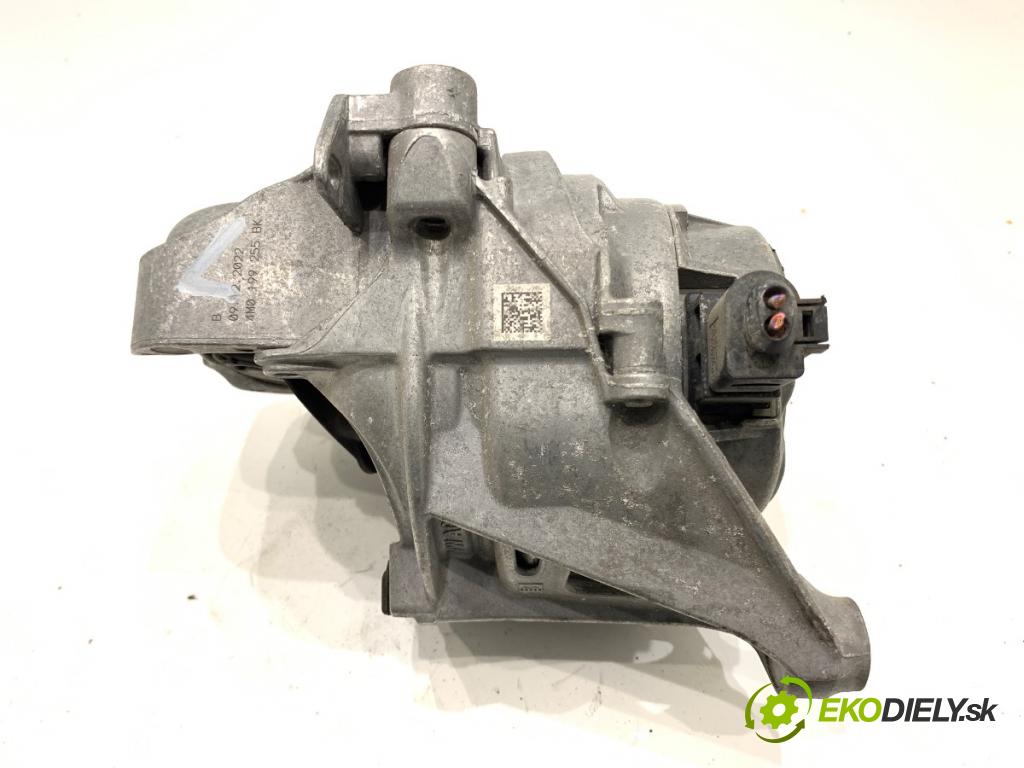 AUDI A7 C8 liftback 2023 195 kW 45 TFSI Mild Hybrid quattro 1984 AirBag motora levý 782215151018