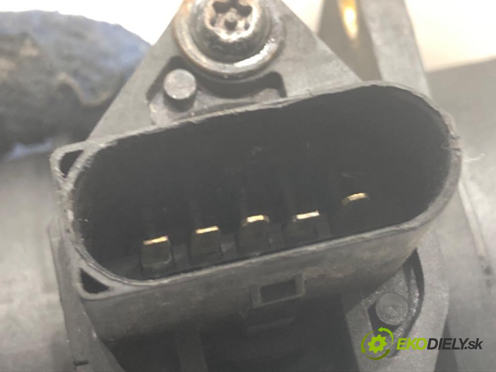 AUDI A3 8L liftback 1999 92 kW 1.8 1781 Váha vzduchu  (Váha vzduchu)