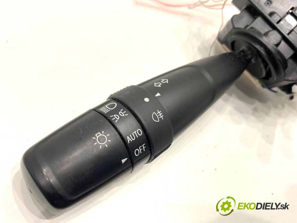 SUZUKI SX4 liftback 2021 95 kW 1.4 Hybrid (Mild Hybrid) (AKK 414) 1373 Prepínač smeroviek  (Prepínacie páčky pod volantom)