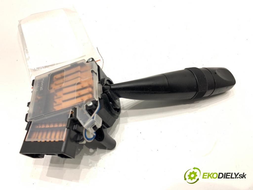 SUZUKI SX4 liftback 2021 95 kW 1.4 Hybrid (Mild Hybrid) (AKK 414) 1373 Prepínač smeroviek  (Prepínacie páčky pod volantom)