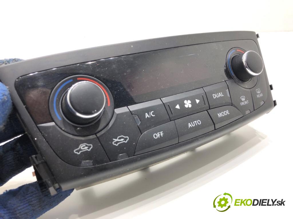 SUZUKI SX4 liftback 2021 95 kW 1.4 Hybrid (Mild Hybrid) (AKK 414) 1373 Panel ovládania kúrenia 39510-61M10 (Prepínacie páčky pod volantom)