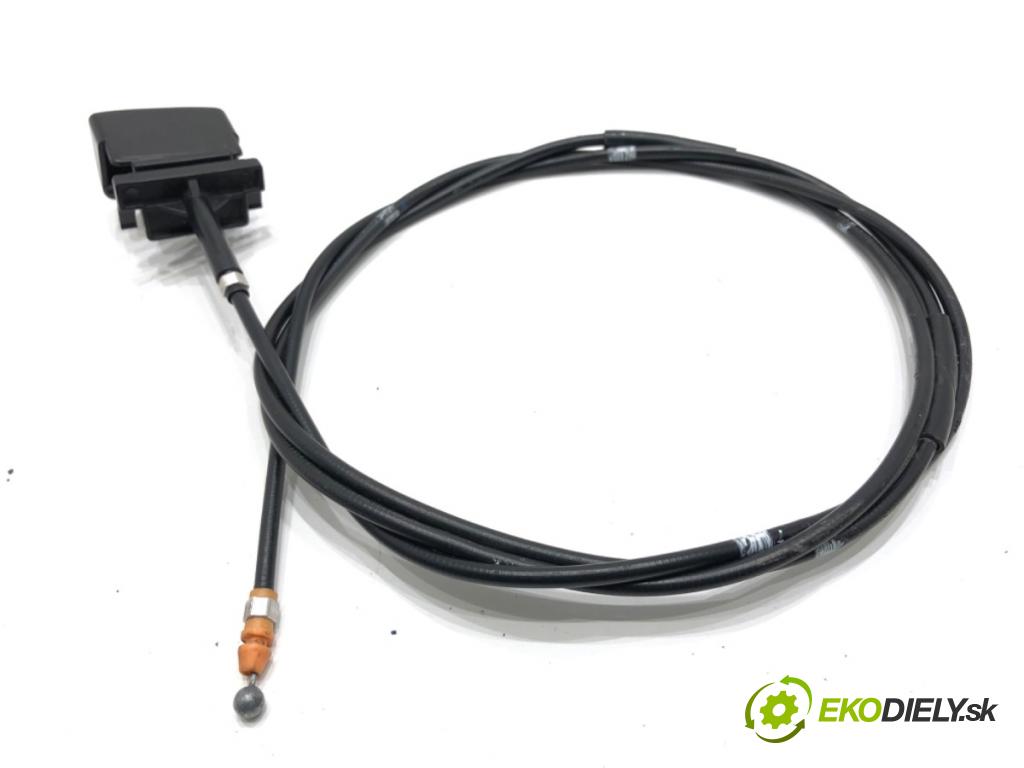 SUZUKI SX4 liftback 2021 95 kW 1.4 Hybrid (Mild Hybrid) (AKK 414) 1373 lanko kapoty