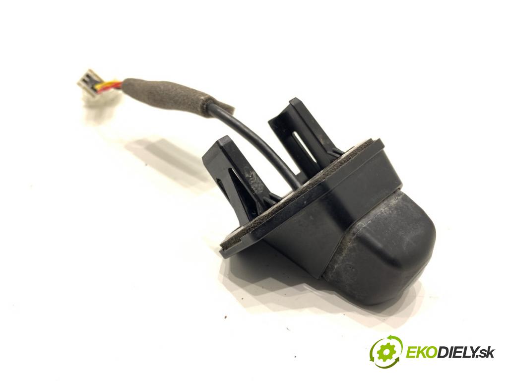SUZUKI SX4 liftback 2021 95 kW 1.4 Hybrid (Mild Hybrid) (AKK 414) 1373 KAMERA