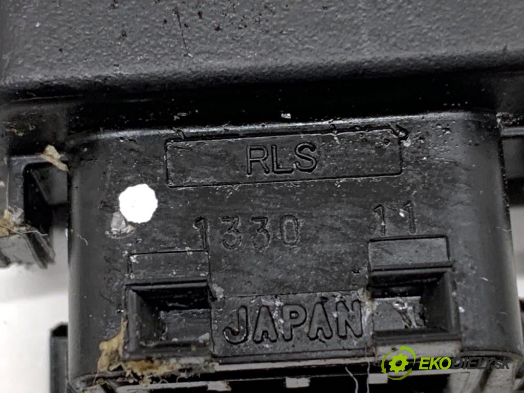 SUZUKI SX4 liftback 2021 95 kW 1.4 Hybrid (Mild Hybrid) (AKK 414) 1373 Snímač dažďa  (Snímač dažďa)