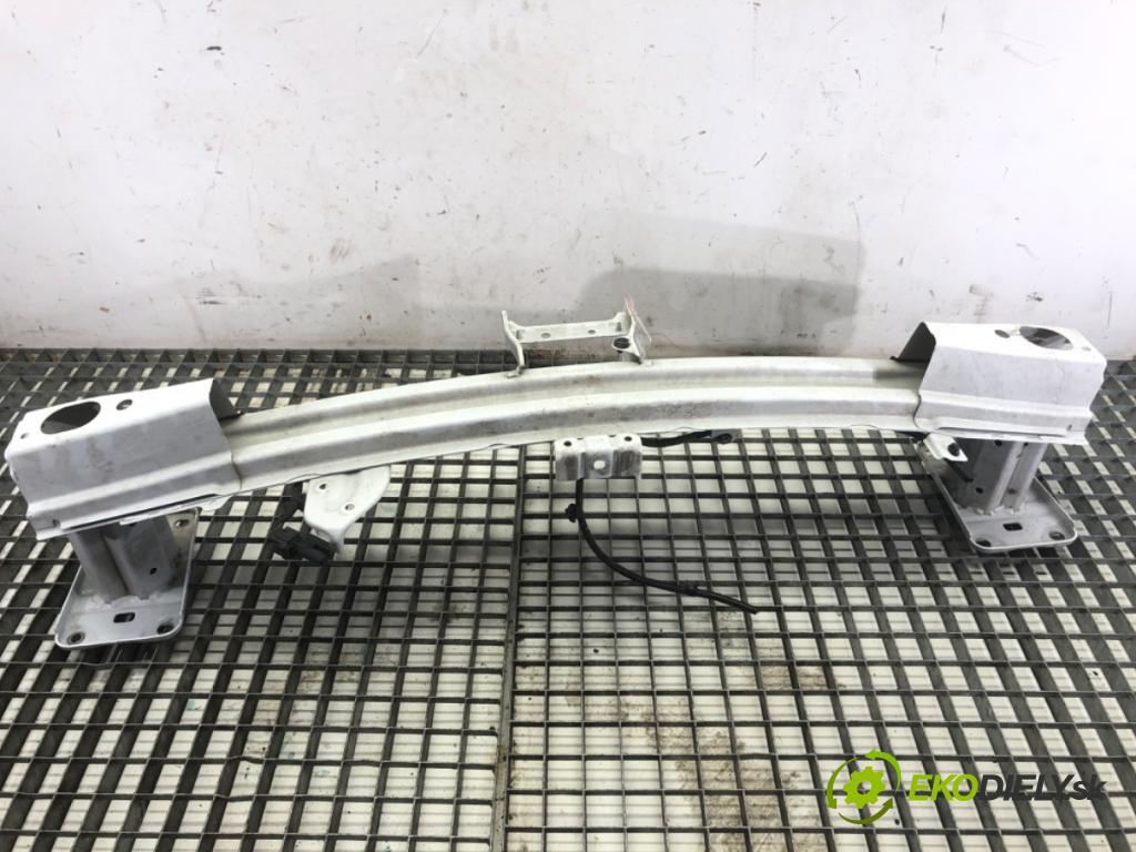 SUZUKI SX4 liftback 2021 95 kW 1.4 Hybrid (Mild Hybrid) (AKK 414) 1373 výztuha nárazníka přední část  (Přední výztuha)