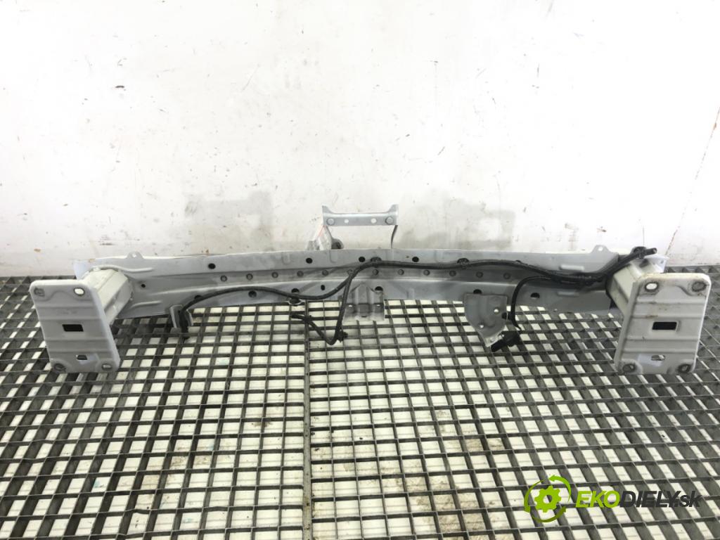 SUZUKI SX4 liftback 2021 95 kW 1.4 Hybrid (Mild Hybrid) (AKK 414) 1373 výztuha nárazníka přední část  (Přední výztuha)