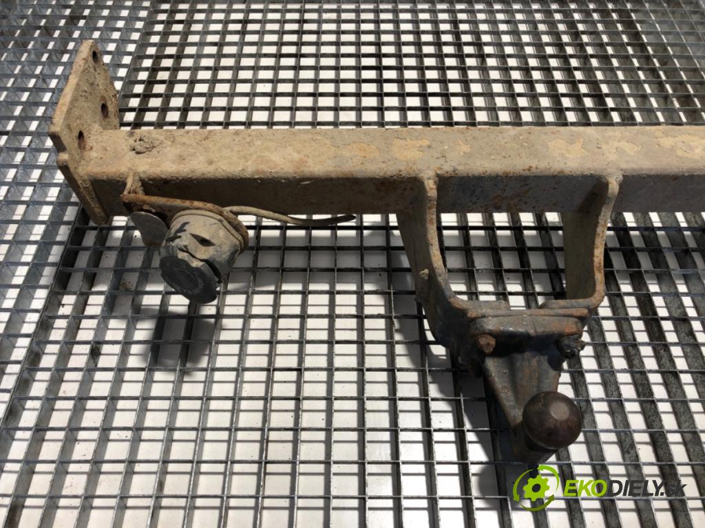 FORD MAVERICK SUV 1995 91 kW 2.4 i 2389 Hák tažné zařízení  (Tažné zařízení)