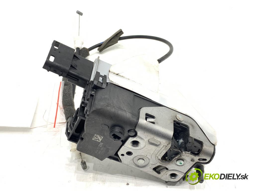 PEUGEOT 3008 nadwozie wielkoprzestrzenne (MPV) 2010 115 kW 1.6 THP 1598 zámok Dvere pravy zad 732298