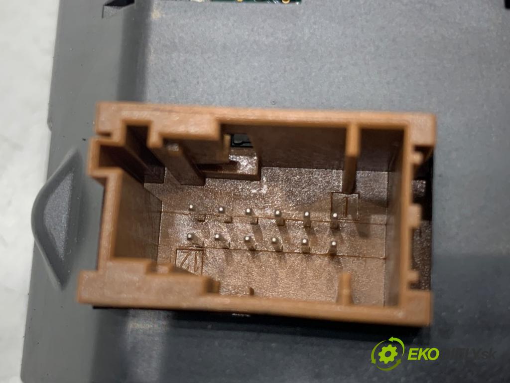 PEUGEOT 3008 nadwozie wielkoprzestrzenne (MPV) 2010 115 kW 1.6 THP 1598 Dislpej 9666631380 (Prístrojová doska)