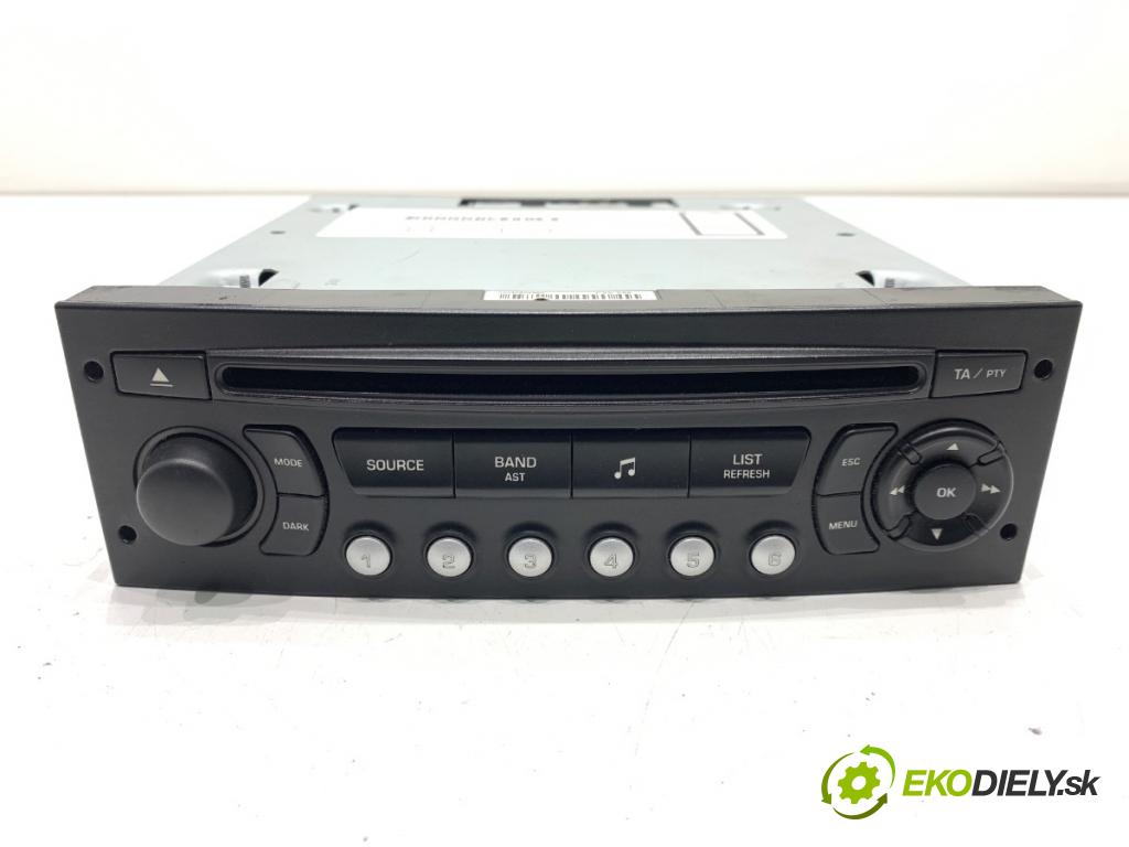 PEUGEOT 3008 nadwozie wielkoprzestrzenne (MPV) 2010 115 kW 1.6 THP 1598 RADIO 9666967477 (Audio zariadenie)