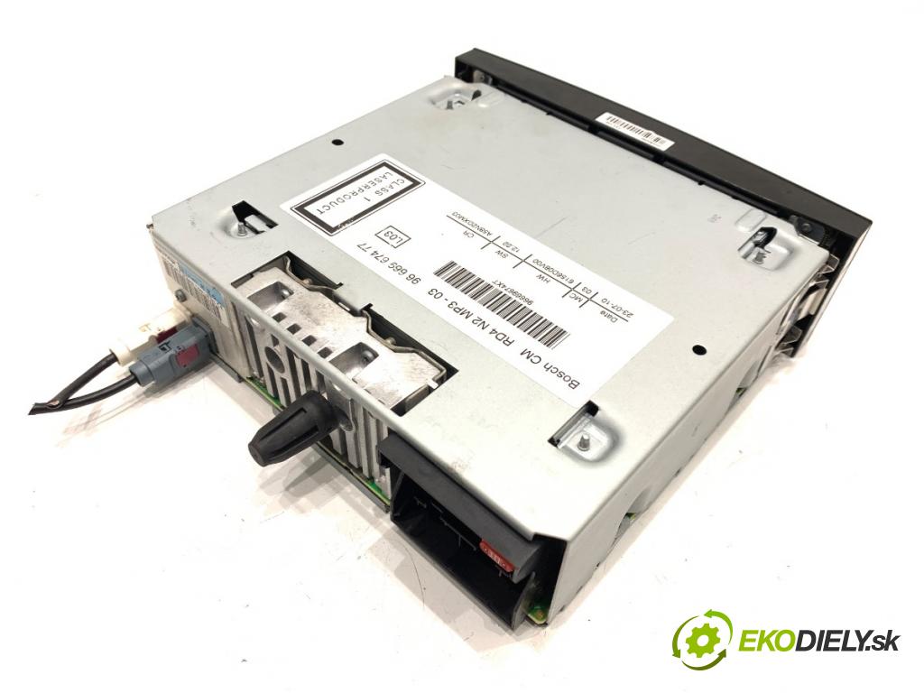 PEUGEOT 3008 nadwozie wielkoprzestrzenne (MPV) 2010 115 kW 1.6 THP 1598 RADIO 9666967477 (Audio zariadenie)