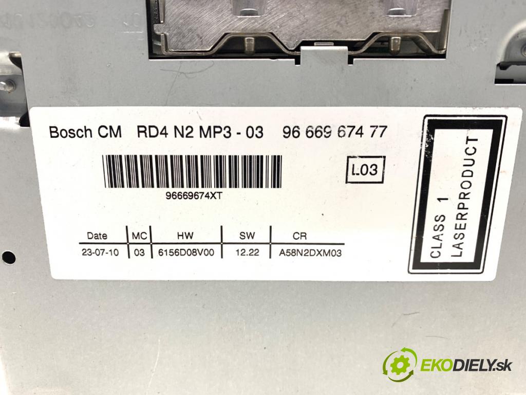 PEUGEOT 3008 nadwozie wielkoprzestrzenne (MPV) 2010 115 kW 1.6 THP 1598 RADIO 9666967477 (Audio zariadenie)