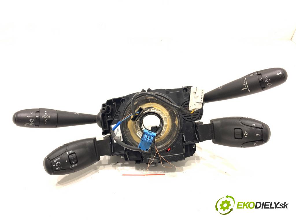 PEUGEOT 3008 nadwozie wielkoprzestrzenne (MPV) 2010 115 kW 1.6 THP 1598 Prepínač kombinovaný 96667320XT (Prepínacie páčky pod volantom)