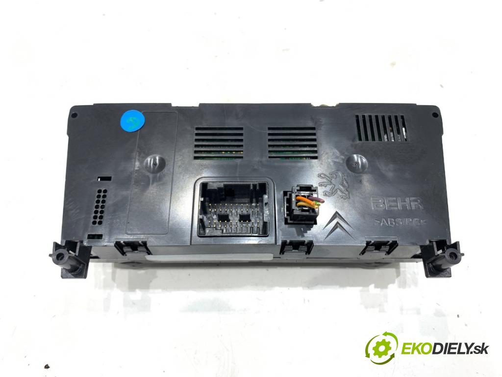 PEUGEOT 3008 nadwozie wielkoprzestrzenne (MPV) 2010 115 kW 1.6 THP 1598 Panel ovládania kúrenia 96738320XT (Prepínacie páčky pod volantom)