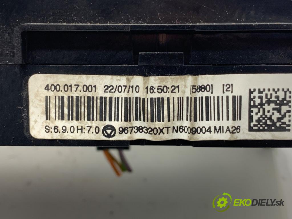 PEUGEOT 3008 nadwozie wielkoprzestrzenne (MPV) 2010 115 kW 1.6 THP 1598 Panel ovládania kúrenia 96738320XT (Prepínacie páčky pod volantom)