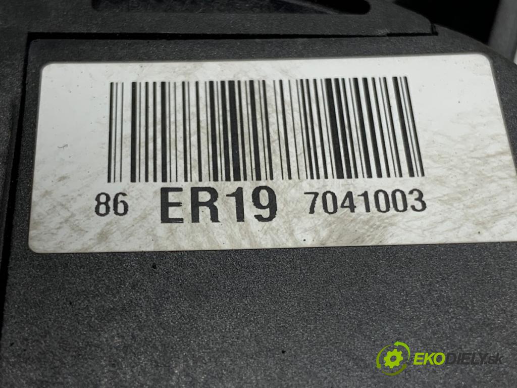 PEUGEOT 3008 nadwozie wielkoprzestrzenne (MPV) 2010 115 kW 1.6 THP 1598 Potenciometer plynu 0280755167 (Potenciometer plynového pedálu)