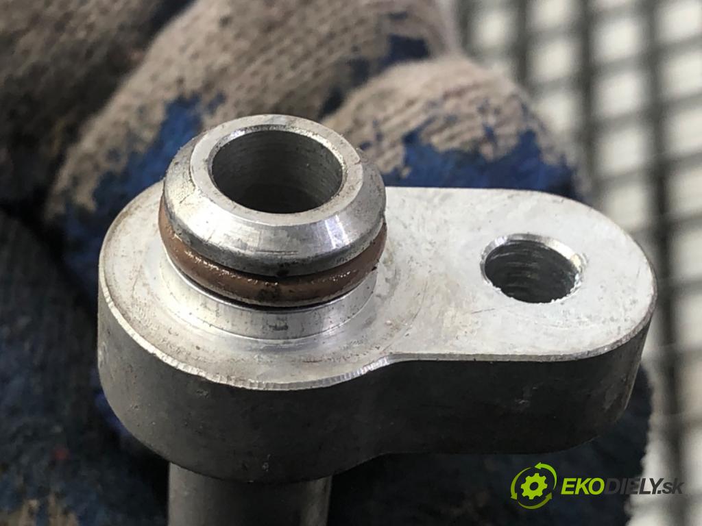 SUZUKI SX4 liftback 2021 95 kW 1.4 Hybrid (Mild Hybrid) (AKK 414) 1373 rúrka klimatizácie 95720-74S00 (Rúrka klimatizácie)