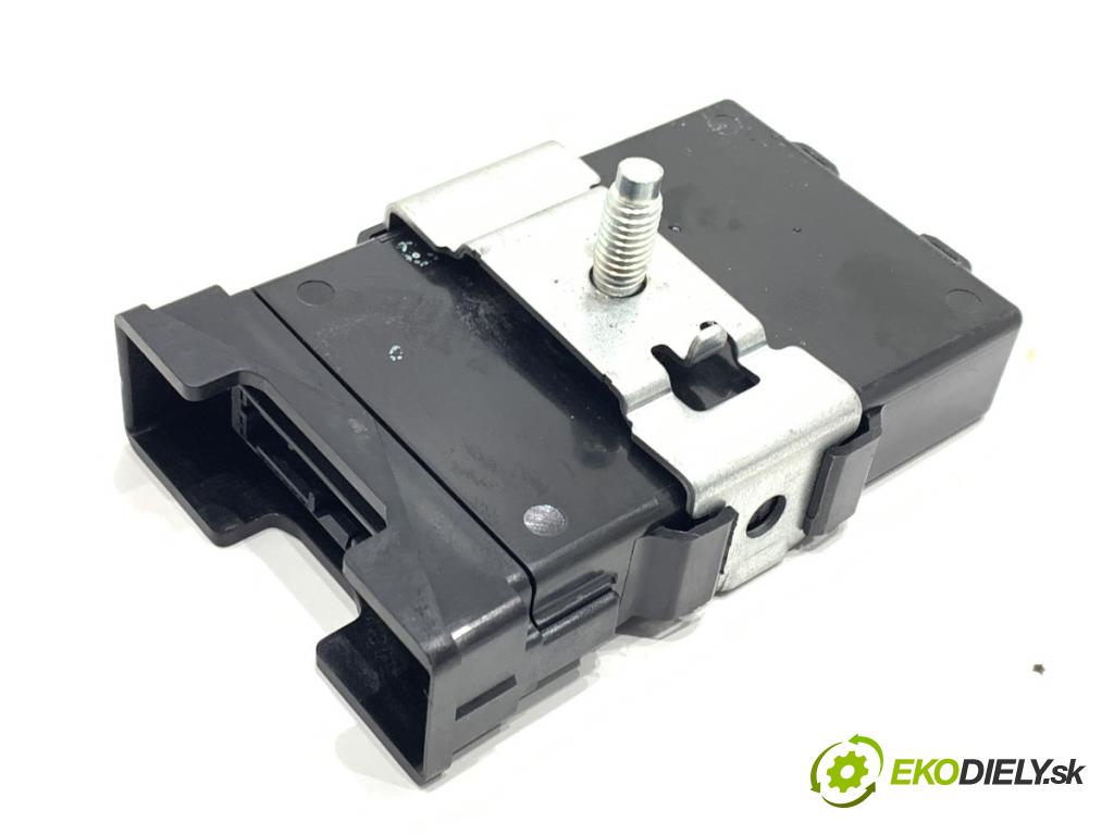 SUZUKI SX4 liftback 2021 95 kW 1.4 Hybrid (Mild Hybrid) (AKK 414) 1373 modul GATEWAY 33580-57T00