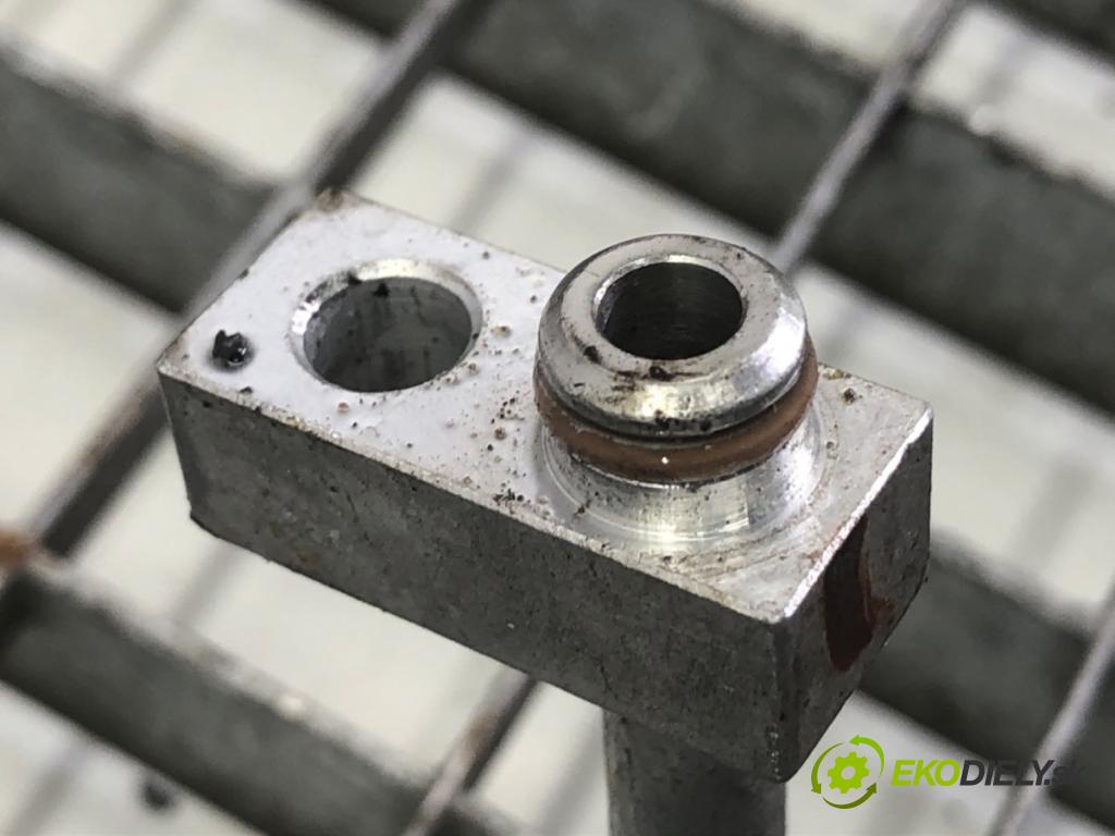 SUZUKI SX4 liftback 2021 95 kW 1.4 Hybrid (Mild Hybrid) (AKK 414) 1373 rúrka klimatizácie  (Rúrka klimatizácie)