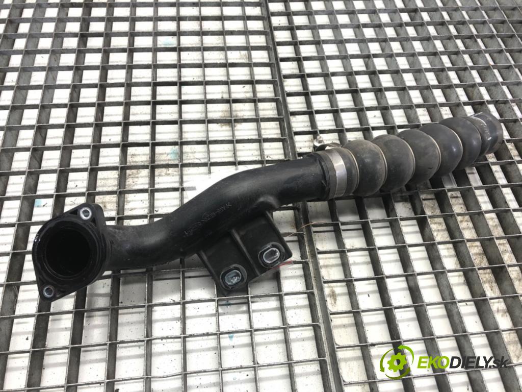 SUZUKI SX4 liftback 2021 95 kW 1.4 Hybrid (Mild Hybrid) (AKK 414) 1373 rúrka turba 13661-74S00 (Hadice turbodmychadla)