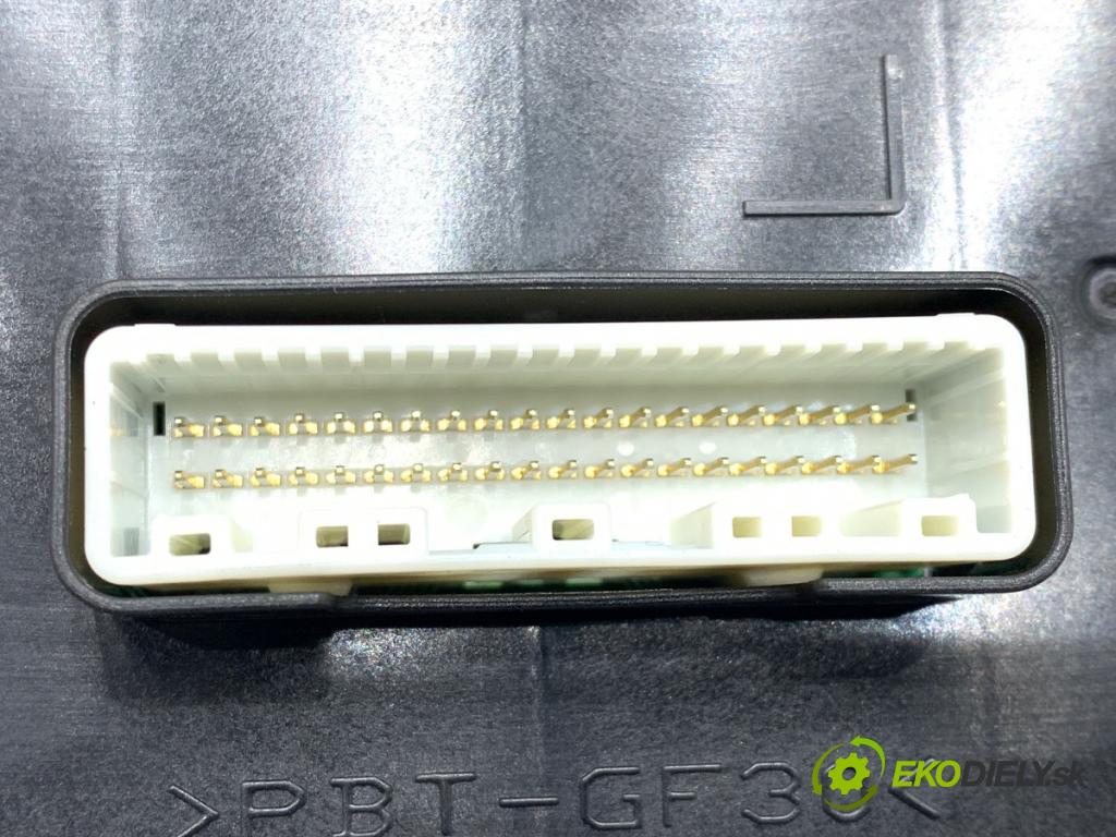 SUZUKI SX4 liftback 2021 95 kW 1.4 Hybrid (Mild Hybrid) (AKK 414) 1373 Modul Riadiaca jednotka 39530-57T00 (Riadiaca jednotka ostatné)