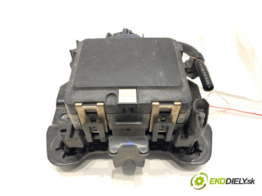 SUZUKI SX4 liftback 2021 95 kW 1.4 Hybrid (Mild Hybrid) (AKK 414) 1373 RADAR: DISTRONIC 33943-64R03