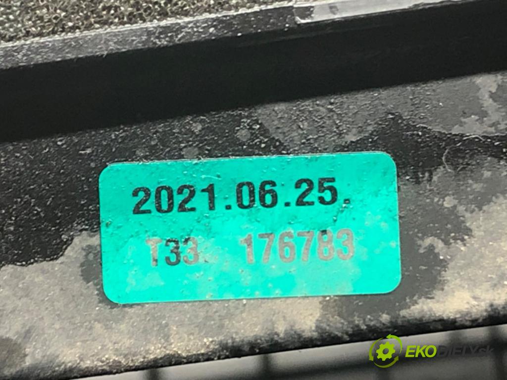 SUZUKI SX4 liftback 2021 95 kW 1.4 Hybrid (Mild Hybrid) (AKK 414) 1373 chladič klimatizace  (Chladič klimatizace)