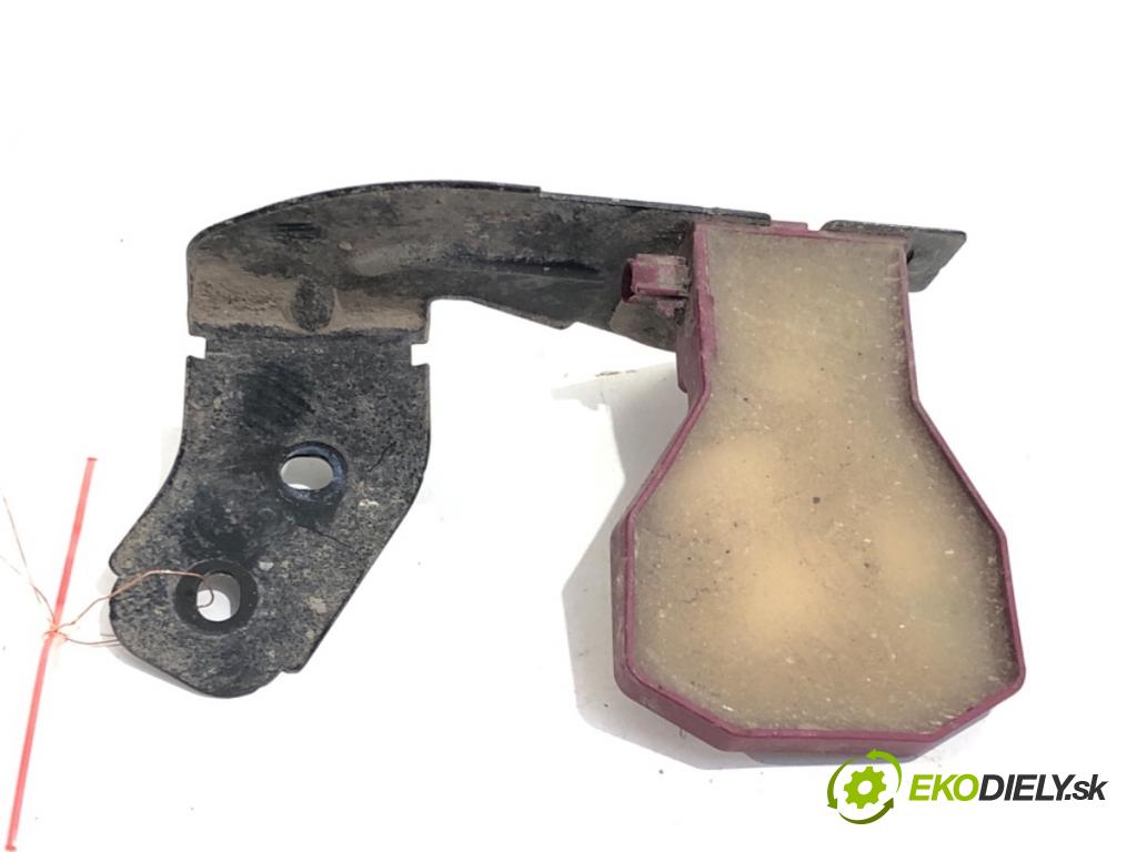 AUDI A7 C8 liftback 2023 195 kW 45 TFSI Mild Hybrid quattro 1984 Zosilňovač Antenní: 4M0035507 (Zosilňovač)