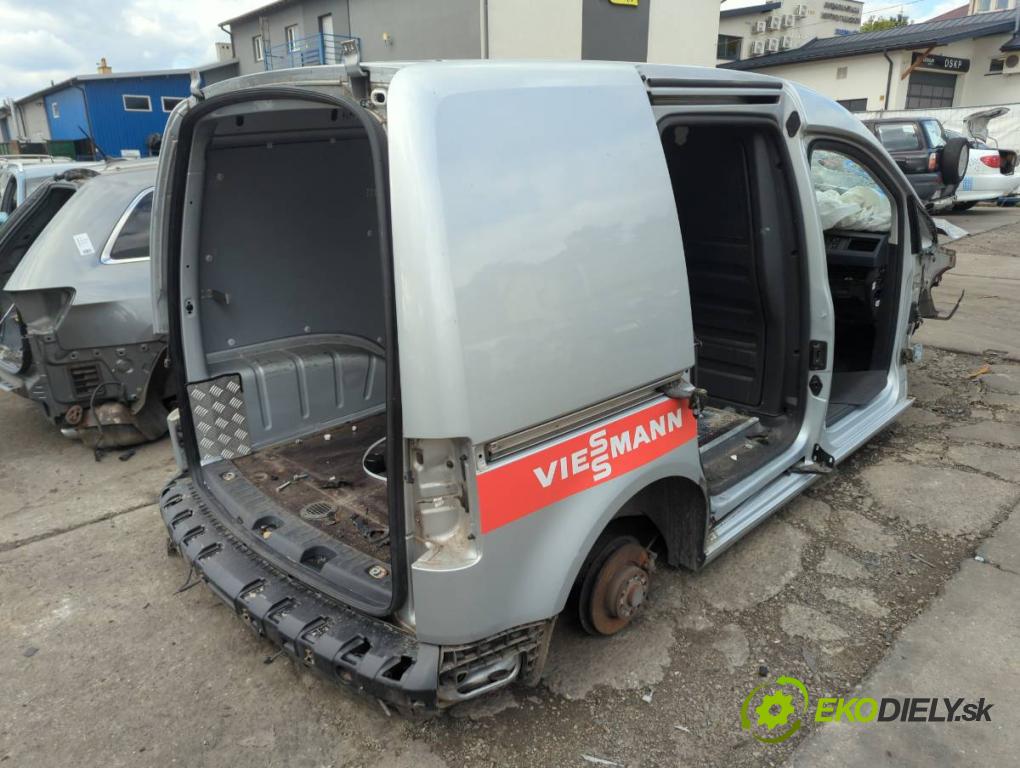 VW CADDY IV Nadwozie pełne/minivan 2020 75 kW 2.0 TDI 1968 KAROSERIA ČTVRŤÁK blatník zadní část levý pravý práh střecha PODŁUŻNICA levý pravý