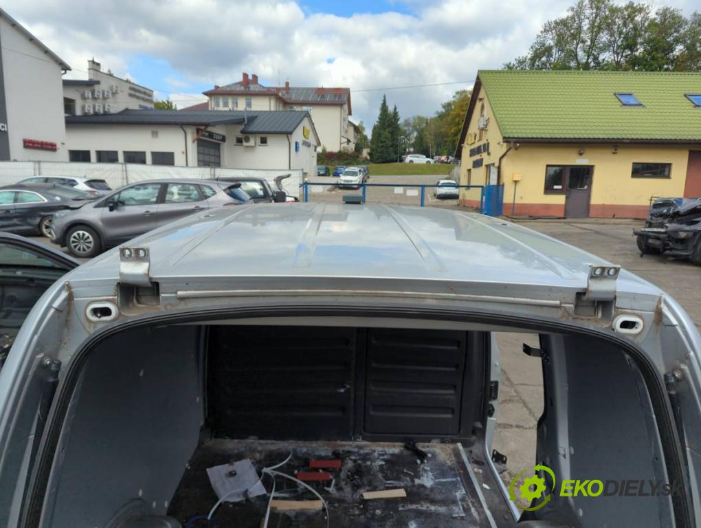 VW CADDY IV Nadwozie pełne/minivan 2020 75 kW 2.0 TDI 1968 KAROSERIA ČTVRŤÁK blatník zadní část levý pravý práh střecha PODŁUŻNICA levý pravý