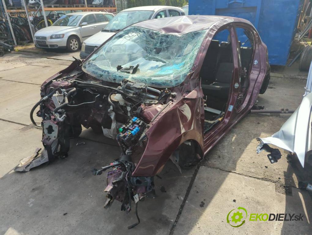 MAZDA 2 DL liftback 2019 66 kW 1.5 SKYACTIV-G 1496 KAROSERIA ČTVRŤÁK blatník zadní část levý pravý práh střecha PODŁUŻNICA levý pravý