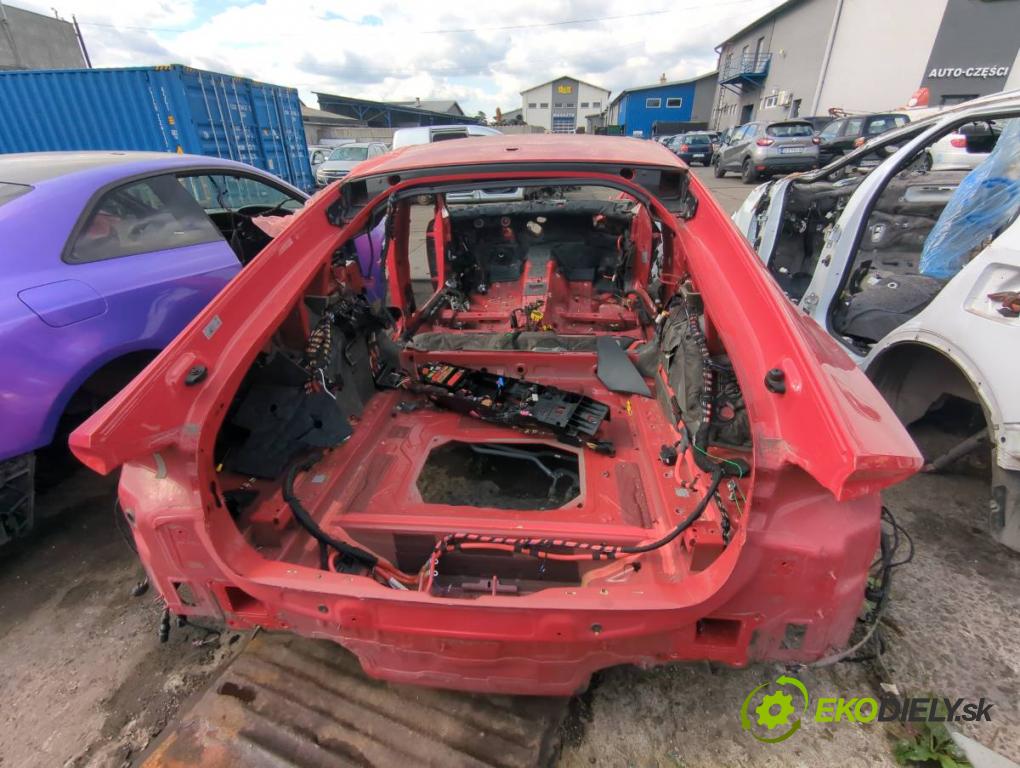 AUDI A7 C8 liftback 2023 195 kW 45 TFSI Mild Hybrid quattro 1984 karoséria ČTVRŤÁK: Blatník zad ľavy pravy prah strecha PODŁUŻNICA ľavy pravy