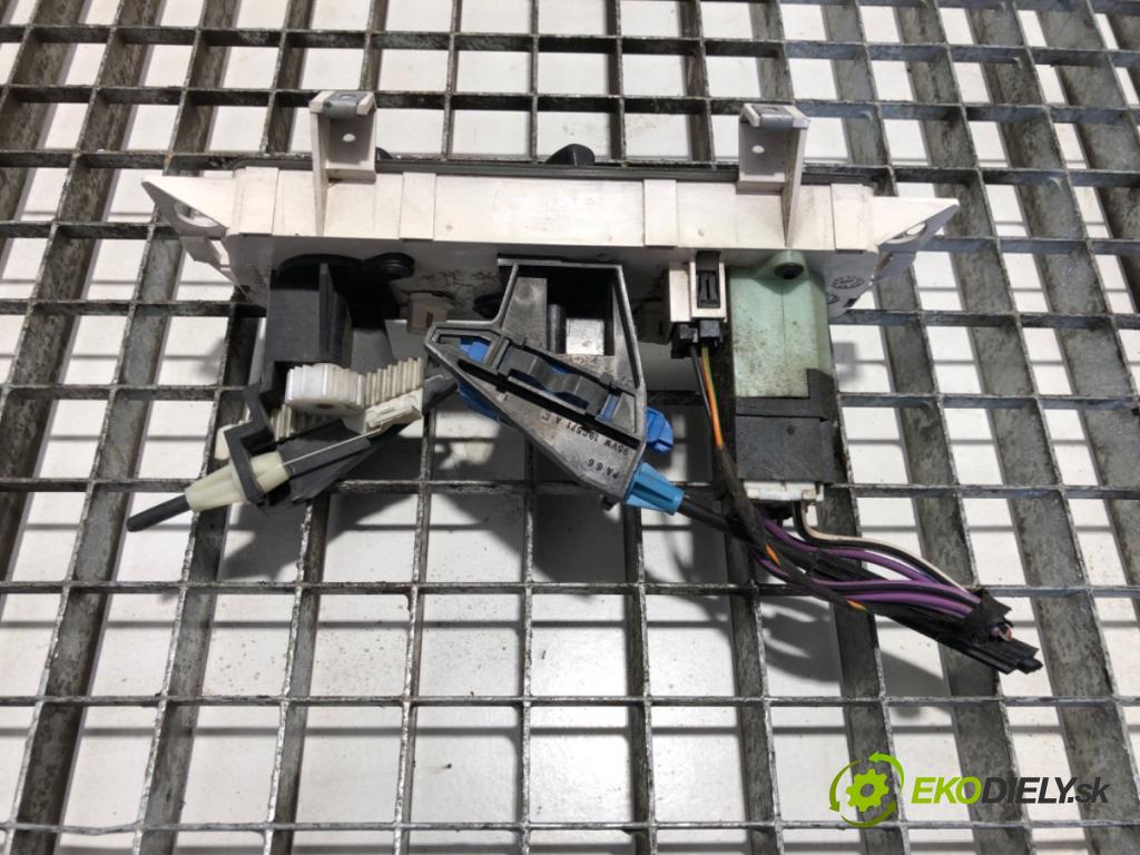 FORD TRANSIT IV Autobus 1998 56 kW 2.5 DI (EBL, ECL, EDS, EDL) 2496 Panel ovládania kúrenia  (Prepínacie páčky pod volantom)