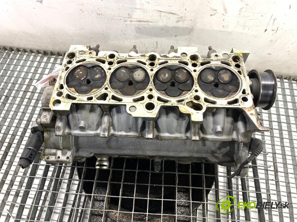 AUDI A4 B6 sedan 2003 96 kW 2.0 1984 hlava válců 06B103373AM (Hlava válců)