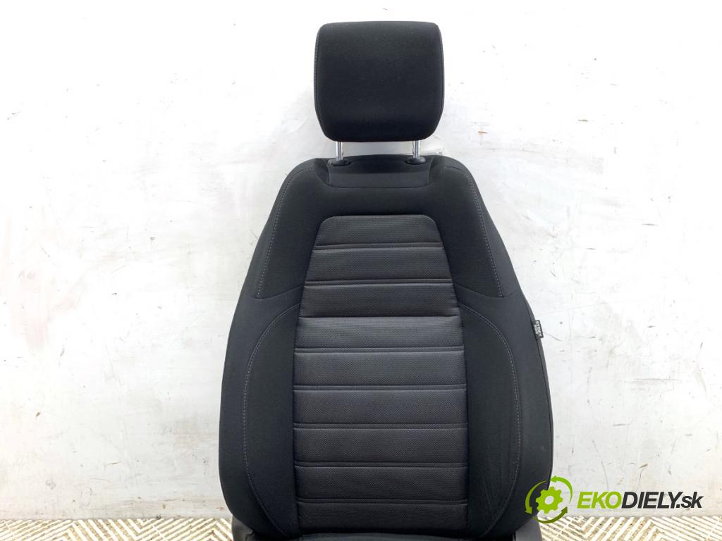 HONDA CR-V V SUV 2019 127 kW 1.5 VTEC AWD (RW2) 1498 Sedadlo ľavy predný