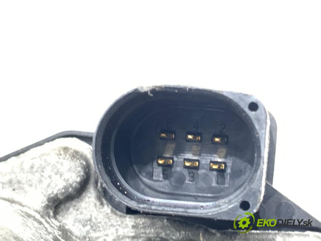 AUDI A5 8T coupe 2013 125 kW 1.8 TFSI 1798 Škrtiaca klapka 06F133062Q (Škrtiaca klapka)